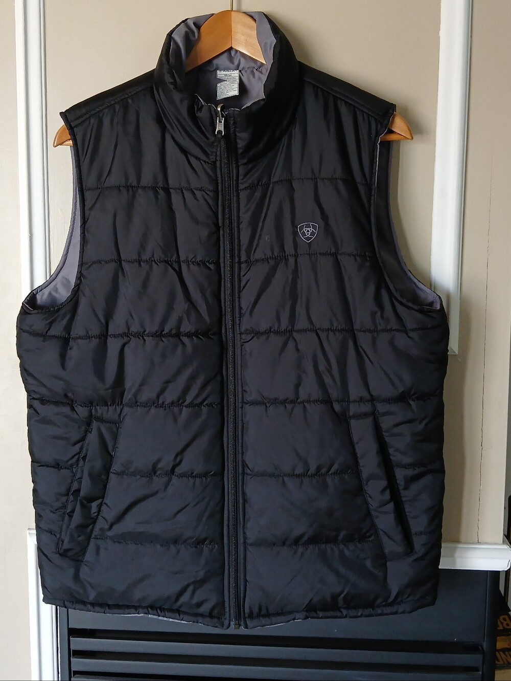 Ariat Reversible Puffer Vest Men's Size Medium